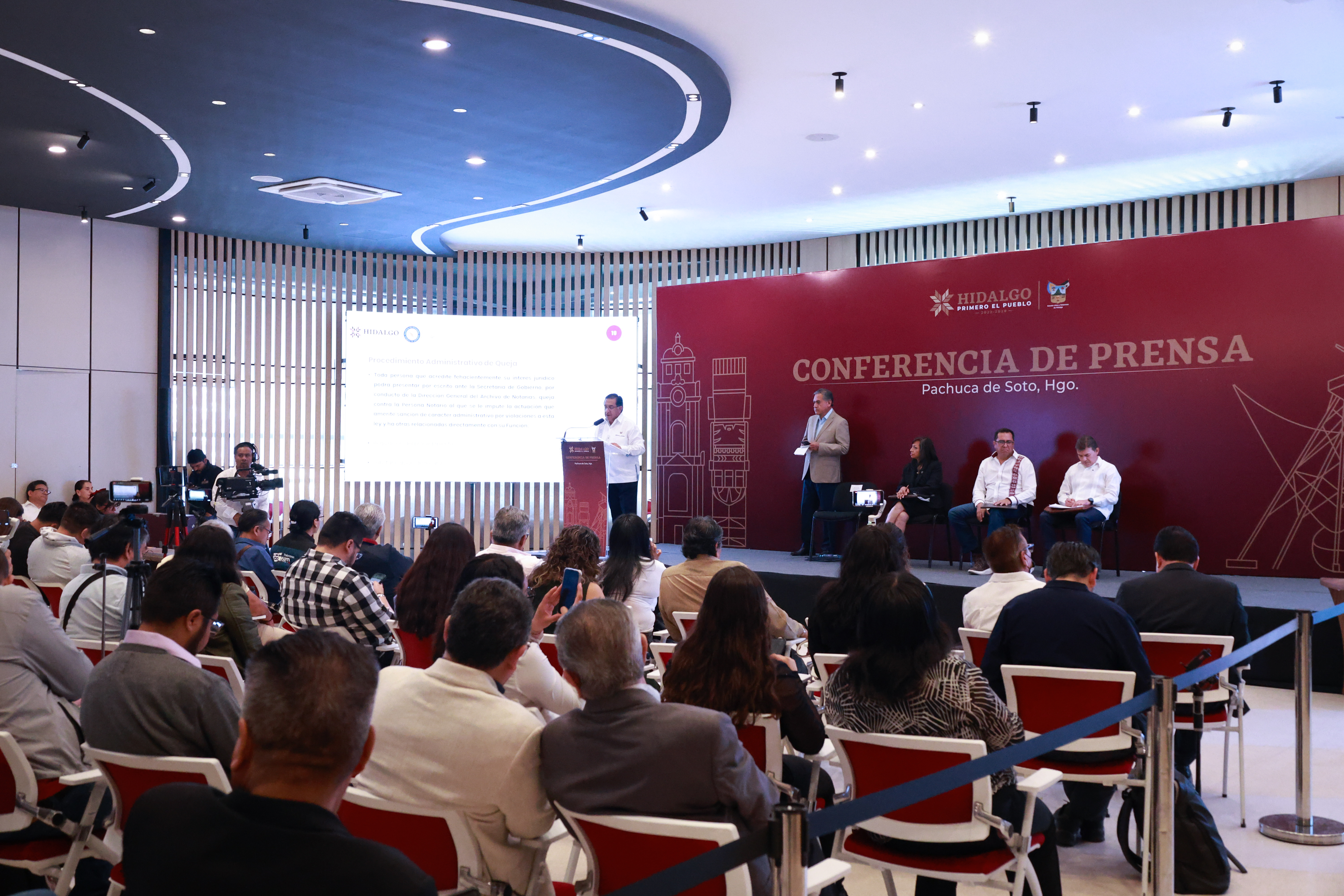 Con exigencia de mejora en el servicio, se determina incremento responsable del 20 % al transporte colectivo